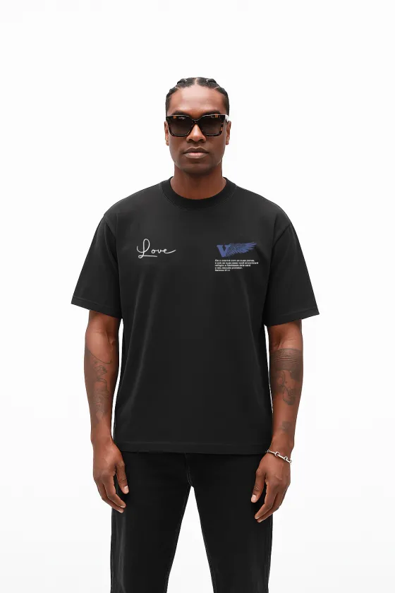 Camiseta Oversized "Salmo 91:4" – Debaixo de Suas Asas - Preta Camiseta Oversized "Salmo 91:4" – Debaixo de Suas Asas - Preta